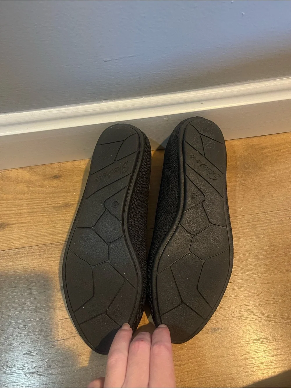 Skechers Black Knit Slip-On Ballet Flats Air-Cooled Memory Foam UNWORN